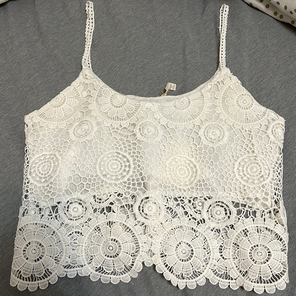 Lace crop top